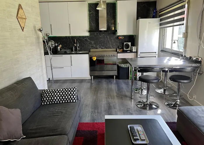 Zenith Stade Parc Expo Palais Des Sports, 2ch 4pers Parking Caen