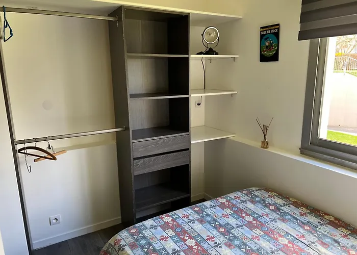 Zenith Stade Parc Expo Palais Des Sports, 2ch 4pers Parking